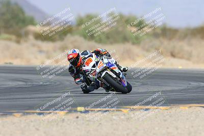 media/Oct-19-2024-CVMA (Sat) [[7df39c5a0d]]/Race 4-Formula Middleweight/